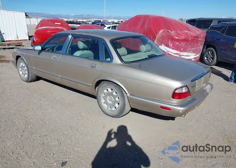 2001 Jaguar Xj8 L z USA, uszkodzony, nr VIN SAJDA23C41LF29858